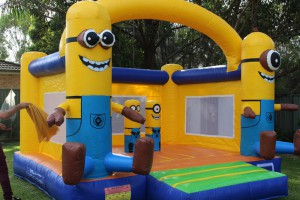 minions-3-300x200 minions-3-300x200