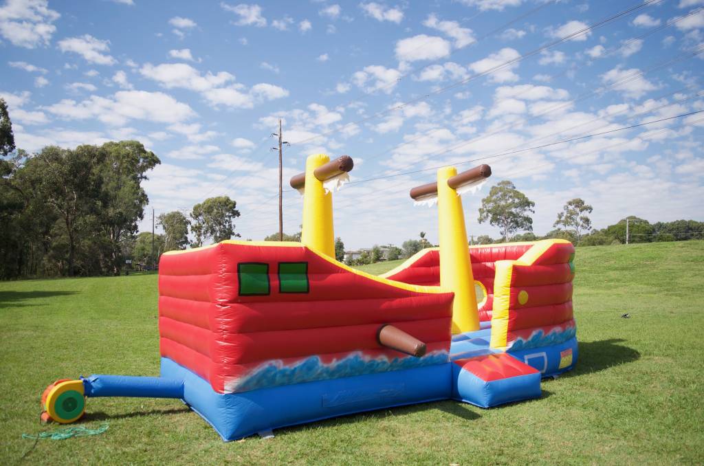 Inflatable pirate jumping castle